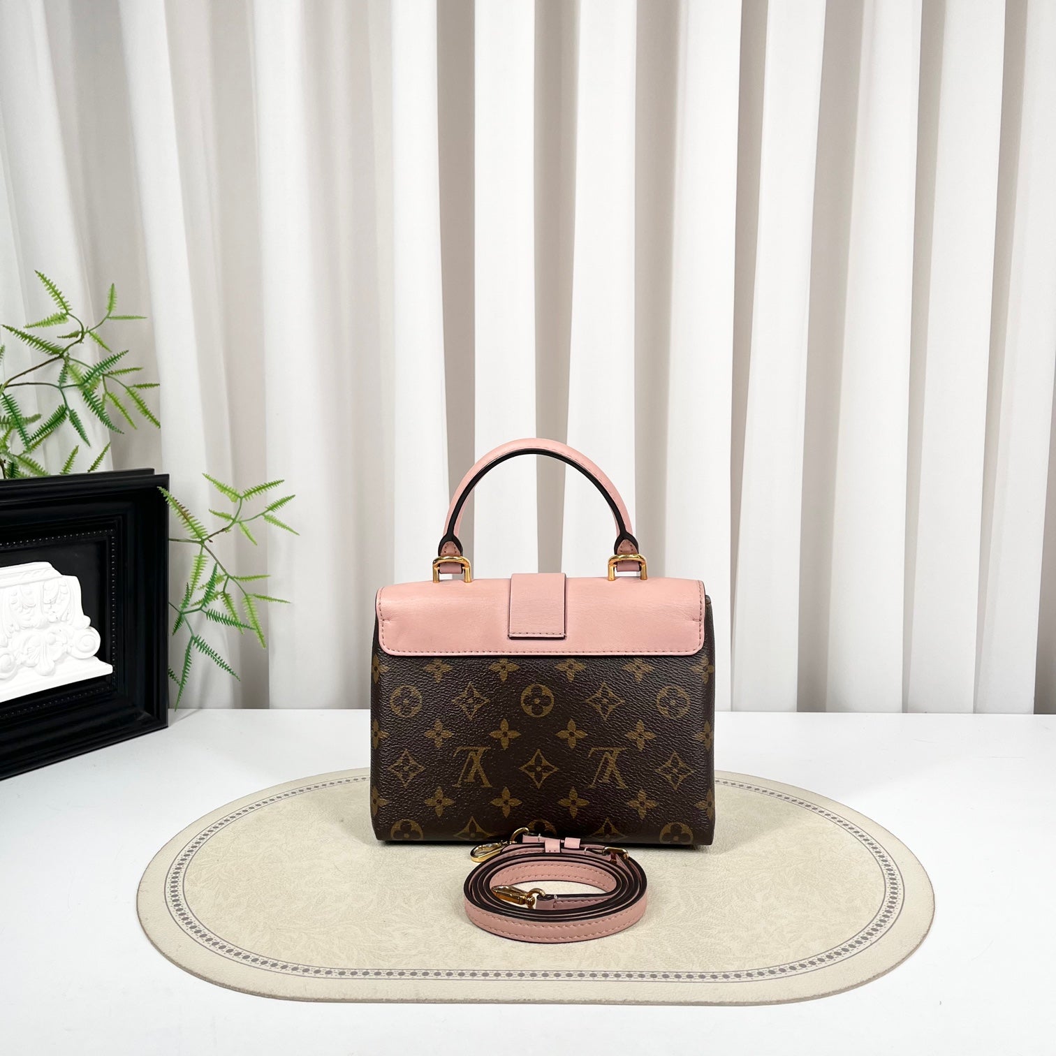 LOUIS VUITTON Locky BB Bag