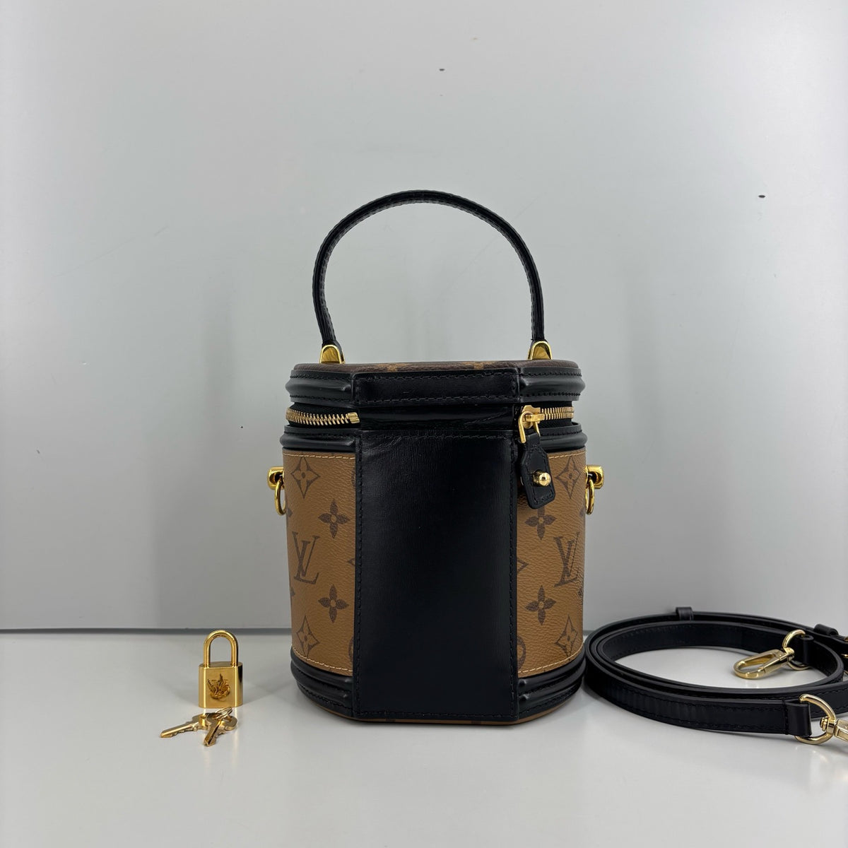 Louis Vuitton Monogram Cannes Bucket
