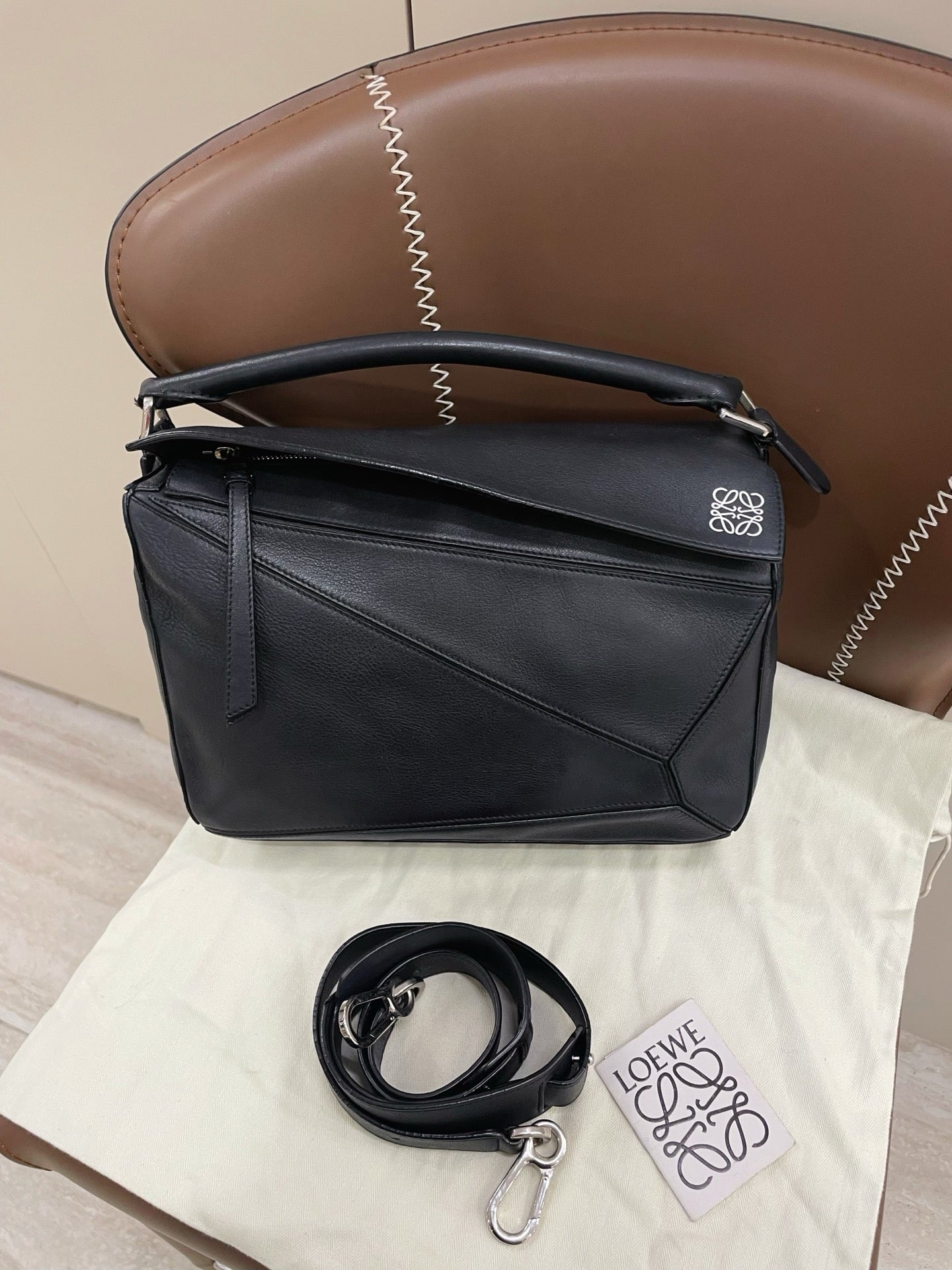 LOEWE Medium Puzzle Shoulder Handbag in Black