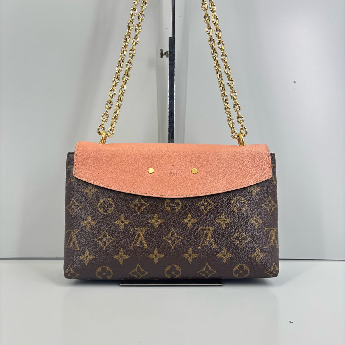 Louis Vuitton Monogram Saint Placide Chain