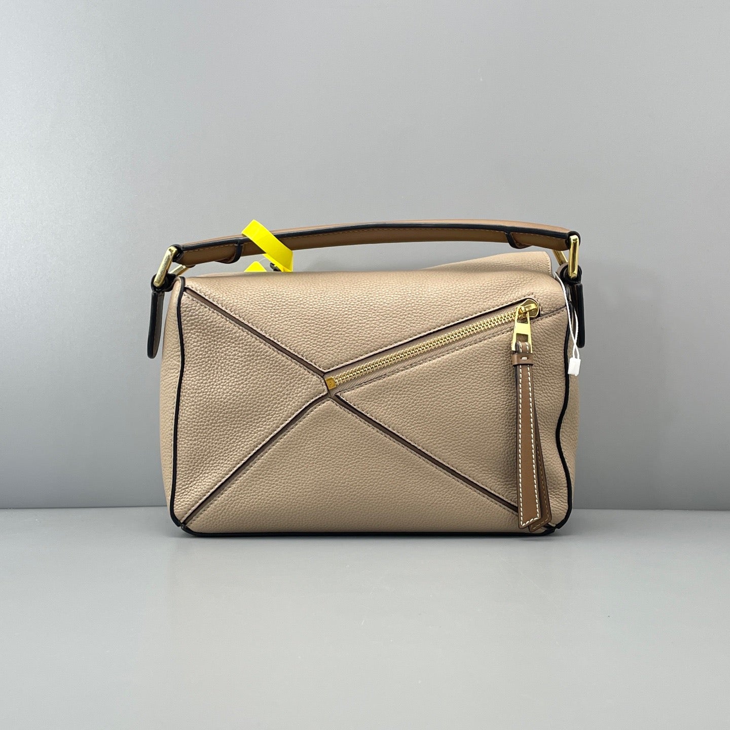 Loewe Puzzle Edge Small Beige