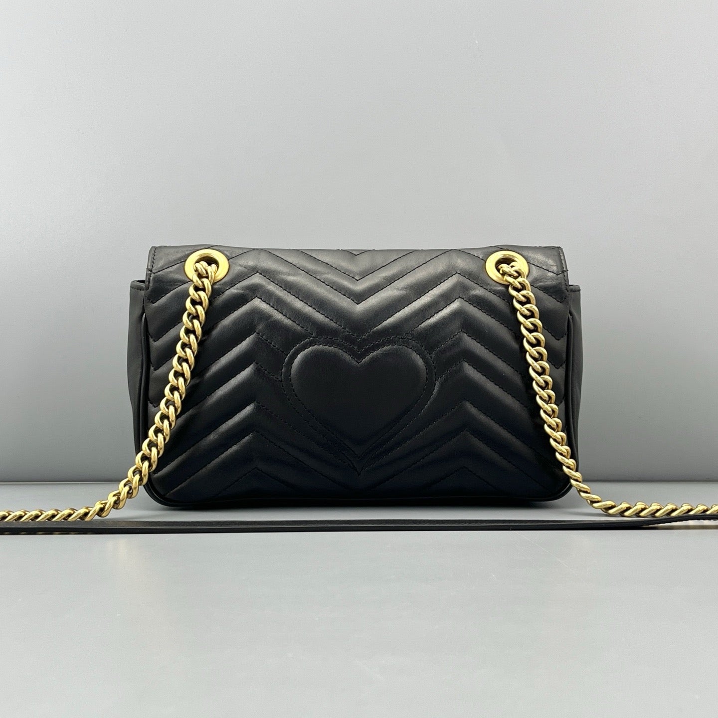 Gucci GG Marmont 26 Black