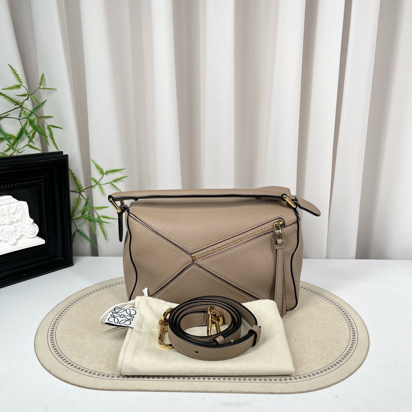 Loewe Puzzle Leather Mini taupe Bag