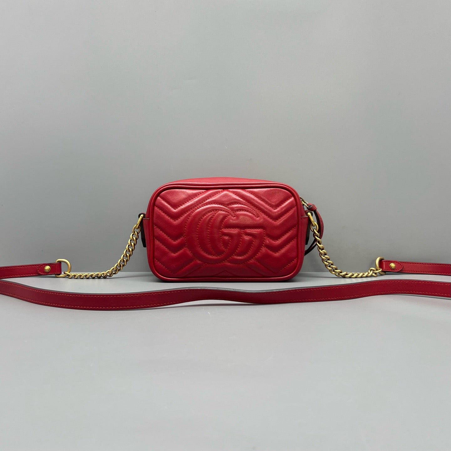 Authentic Pre-owned Gucci Red Chevron Quilted Leather GG Marmont Small