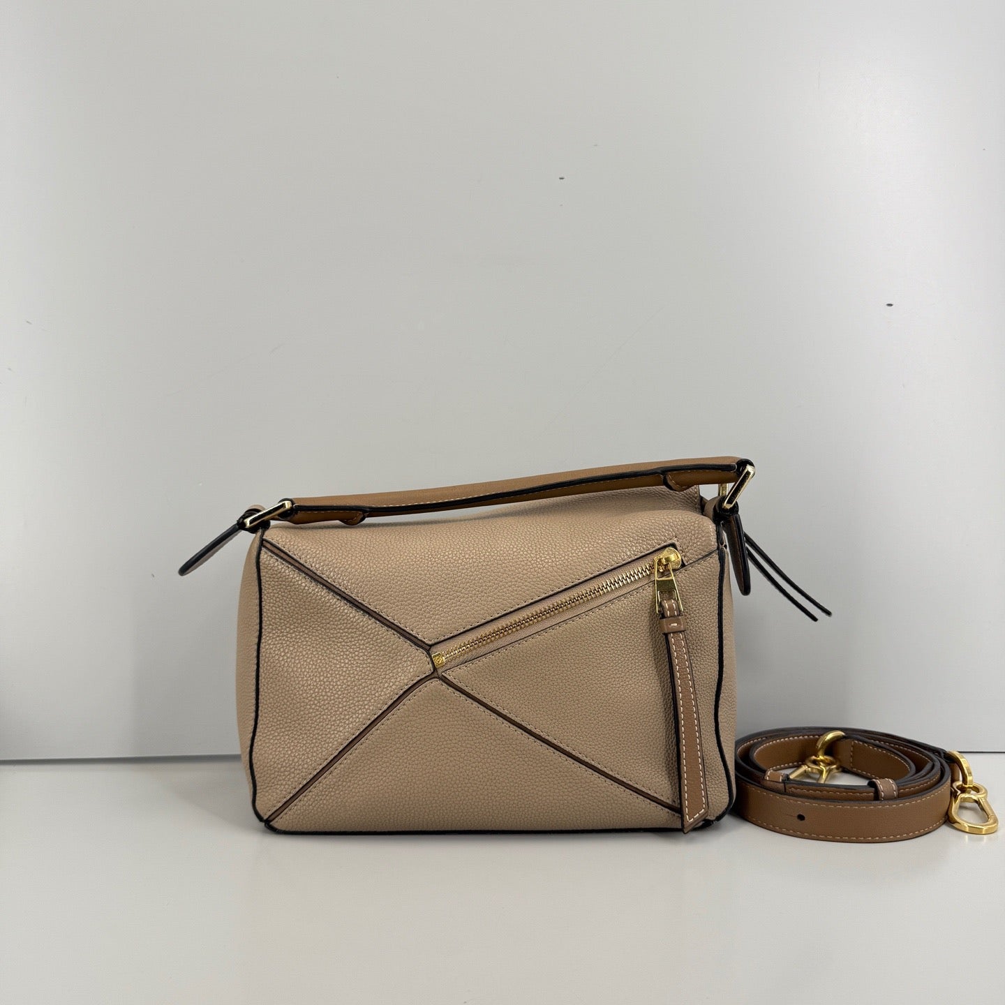Loewe Puzzle Small Sand Grained Calfskin Geometric