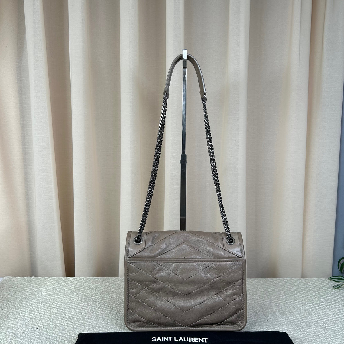 YSL Niki Milk Grey Chain Bag 22cm