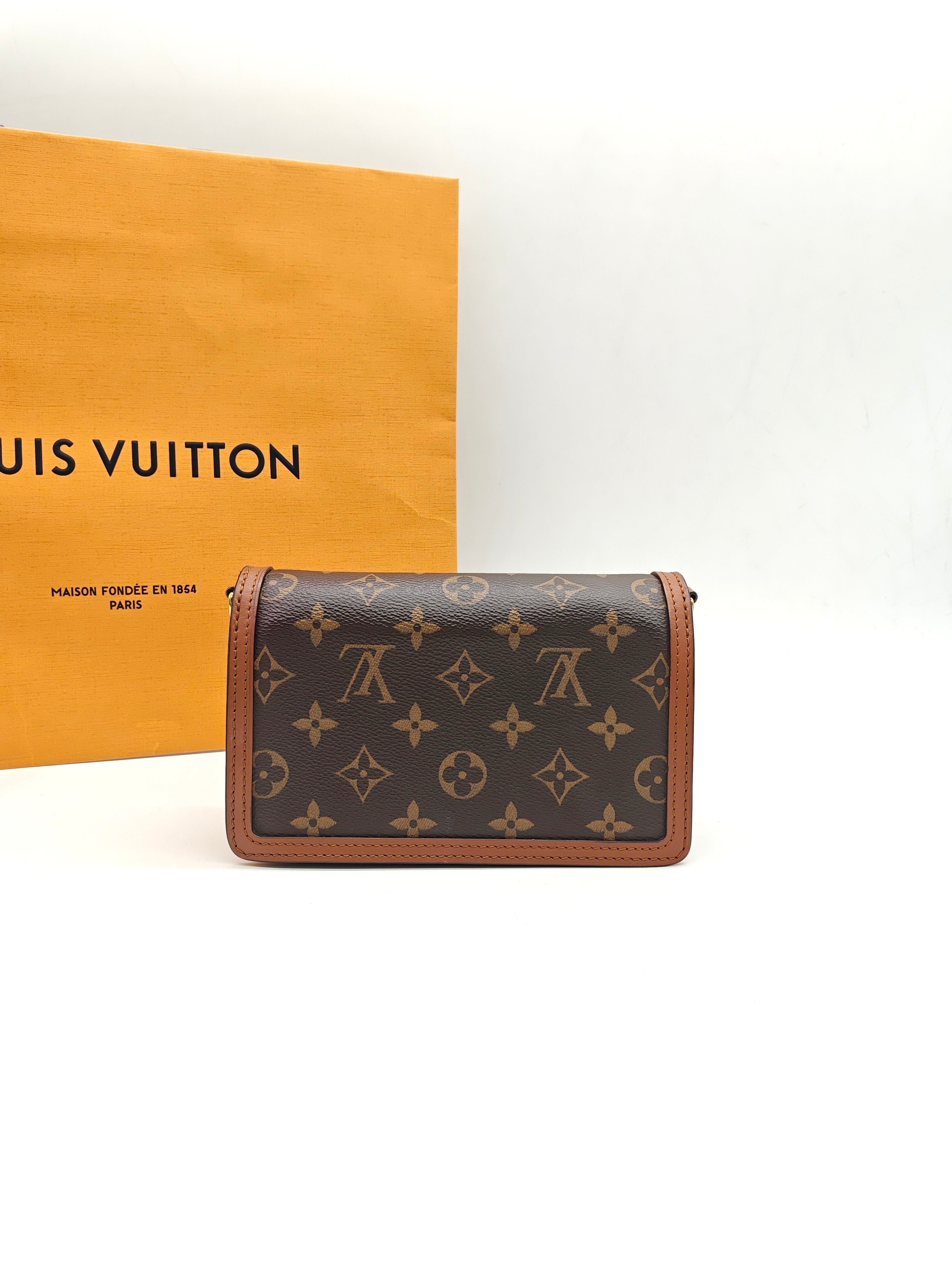 Louis Vuitton Dauphine Woc