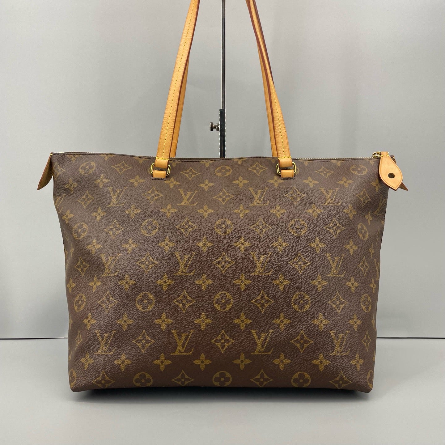 Louis Vuitton Iena Monogram Canvas Tote Bag