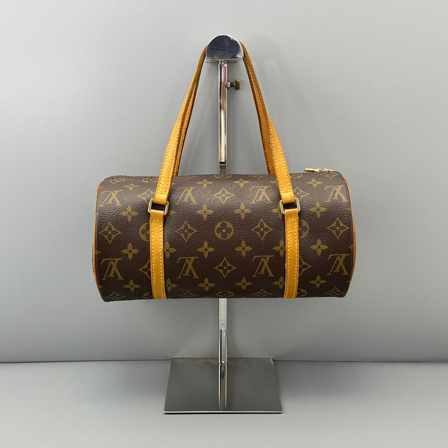 Louis Vuitton Papillon 26 Monogram