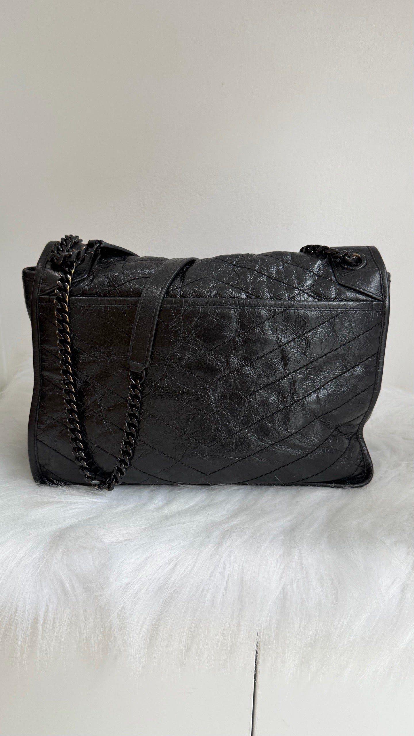 Saint Laurent Large Niki Shoulder Bag Black