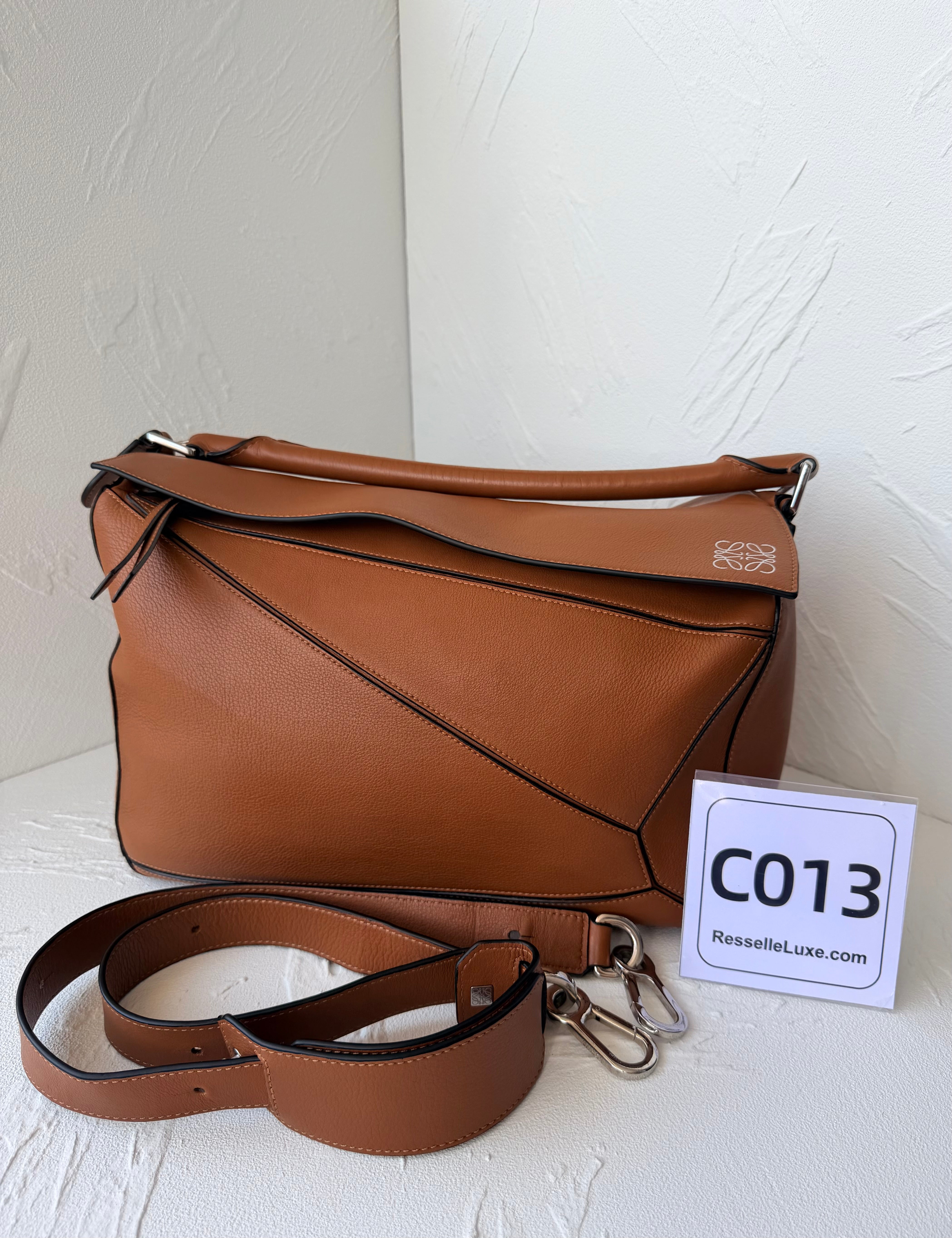 Loewe Puzzle Large Tan Grained Leather Shoulder Bag