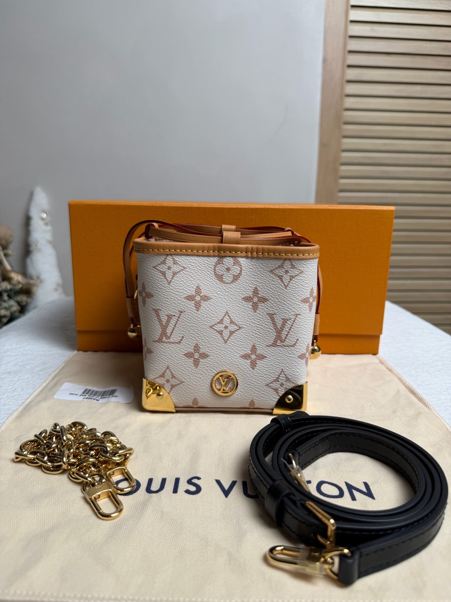 Louis Vuitton NOE Purse Dune Monogram Bucket Bag