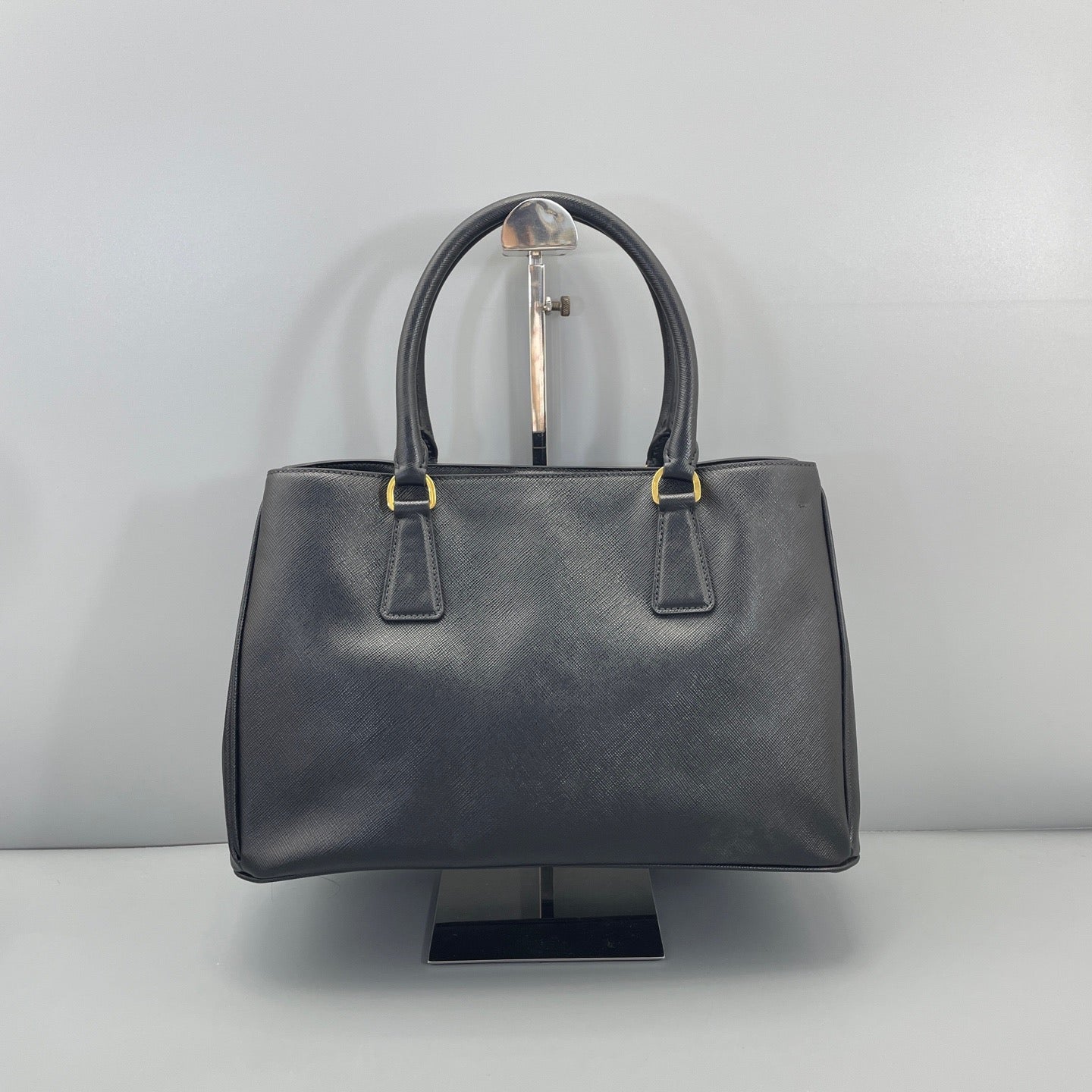 Prada Black Saffiano Leather Galleria Medium