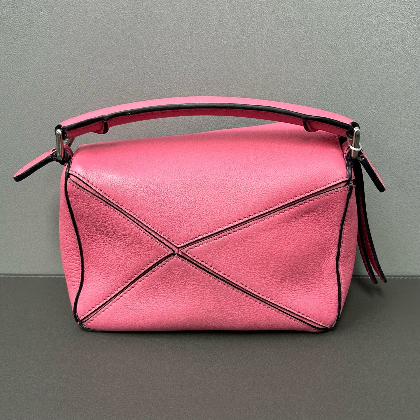 LOEWE Puzzle Mini Pink