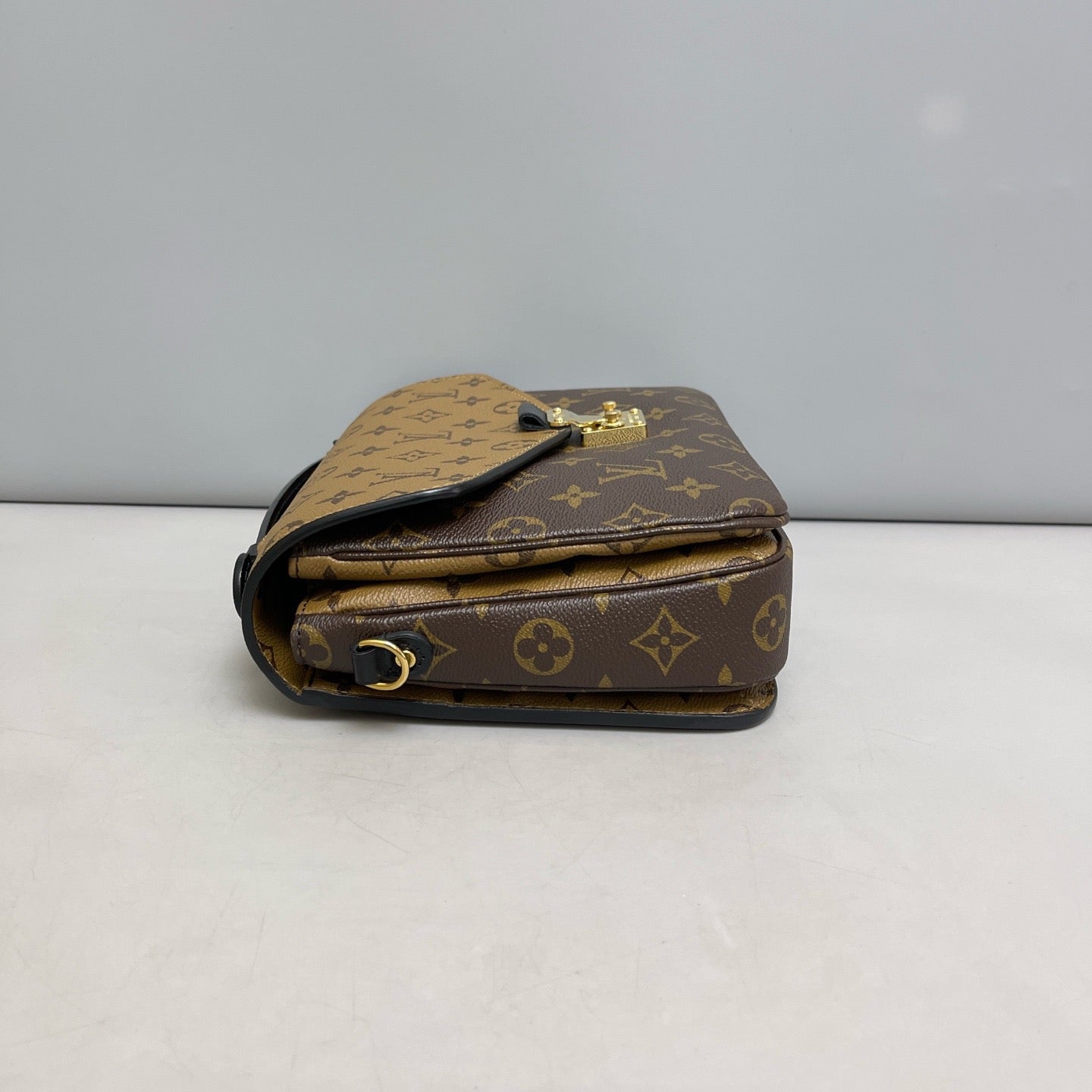 Louis Vuitton Pochette Metis Reverse Mixed Monogram Canvas