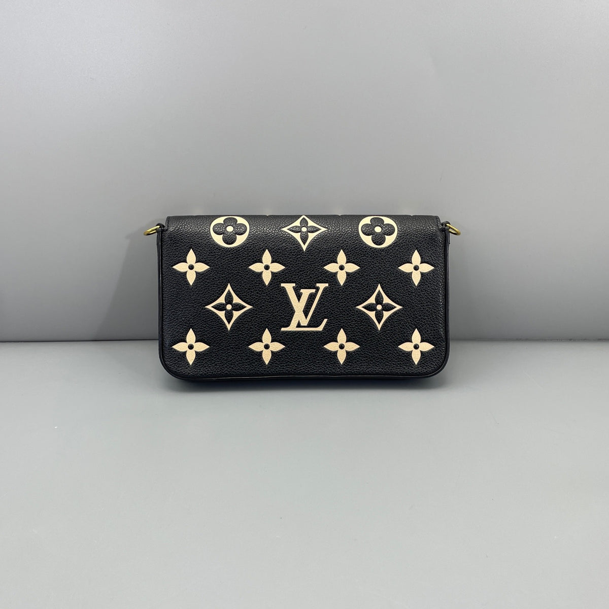 Louis Vuitton Black Monogram Empreinte Pochette Felicie