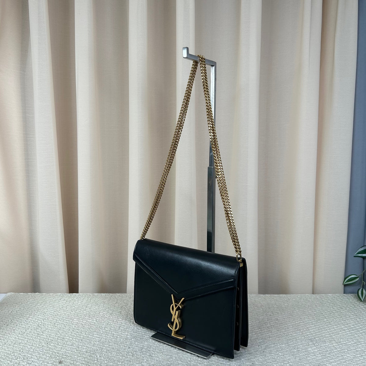 Saint Laurent Sac De Jour Black Handbag 33cm