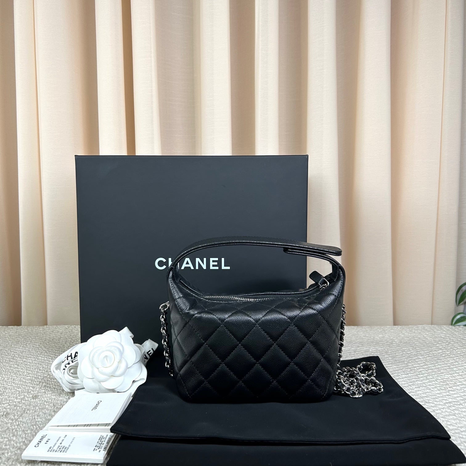 CHANEL 25B Star Lunch Box Bag