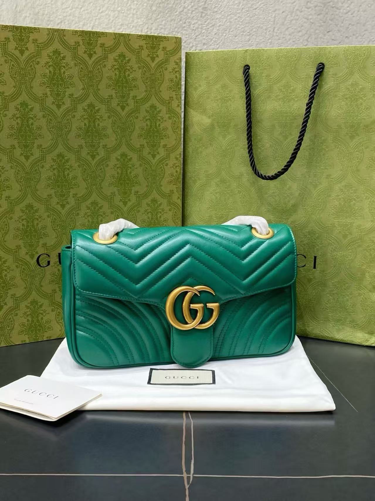 Gucci GG Marmont Green Medium Flap