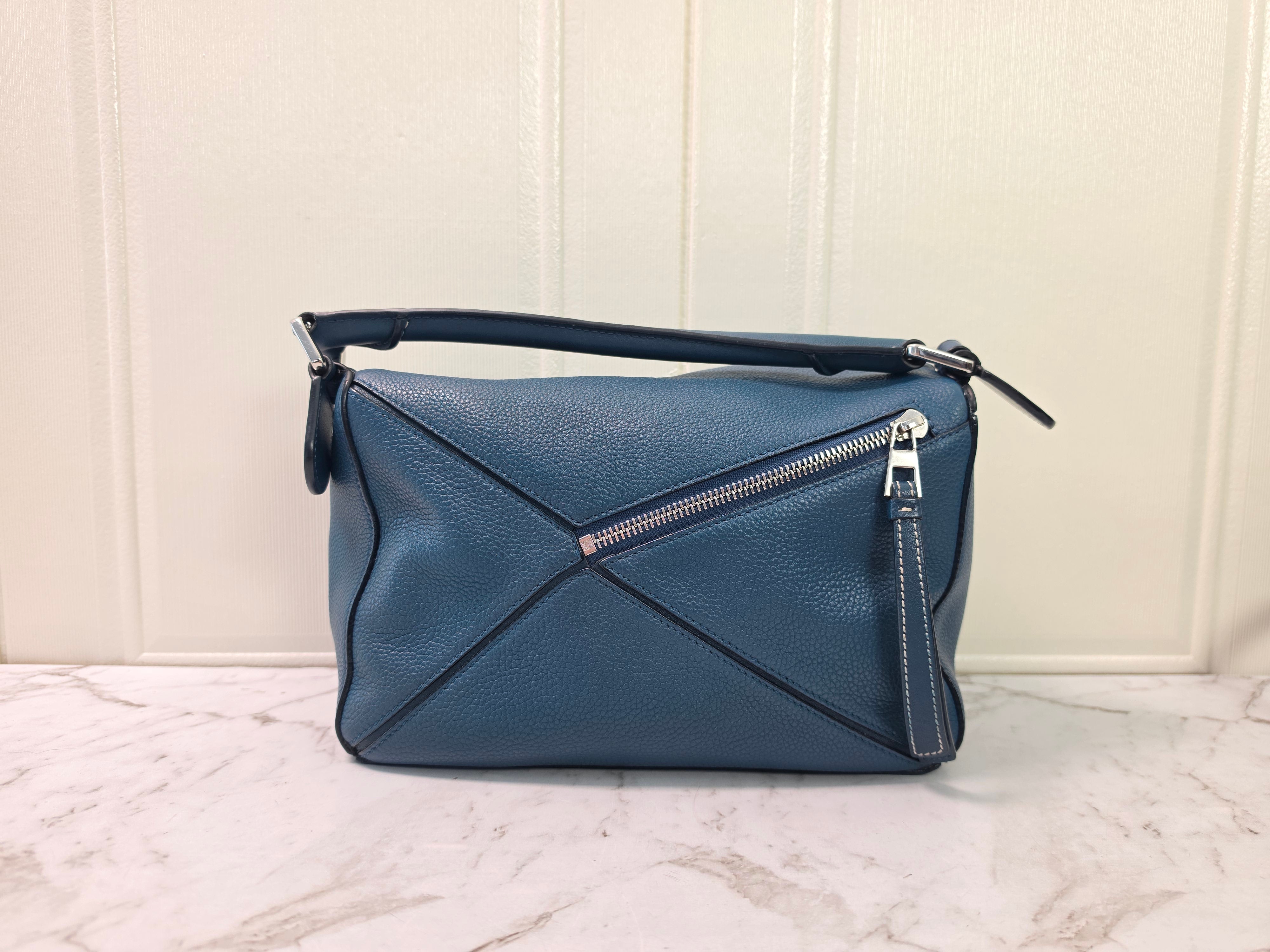 Loewe Puzzle Small Dark Blue