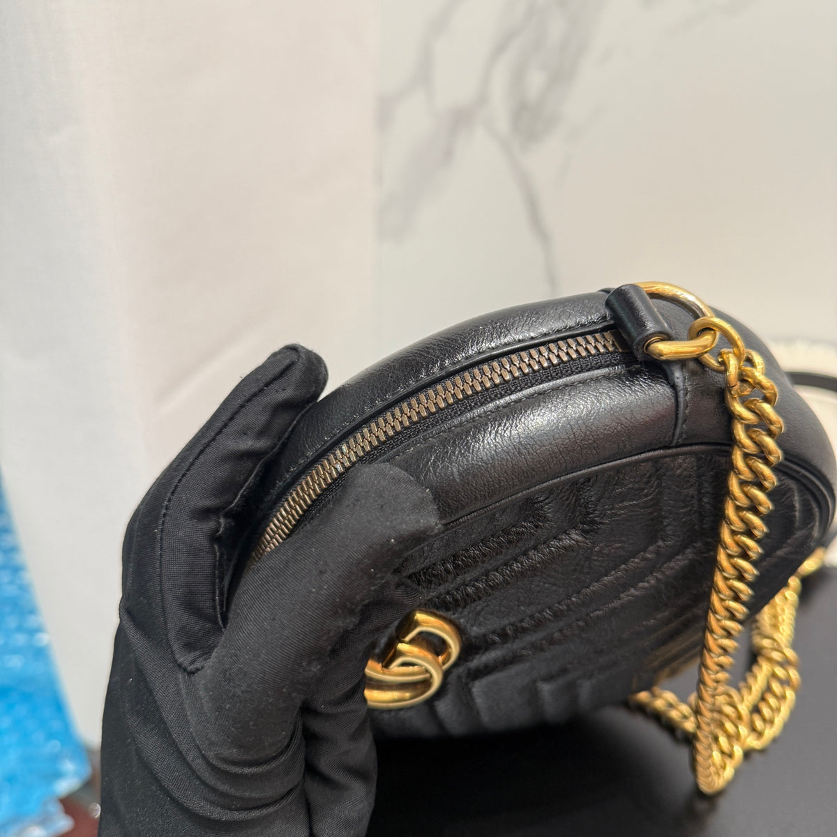 GG Marmont Round Shoulder Bag