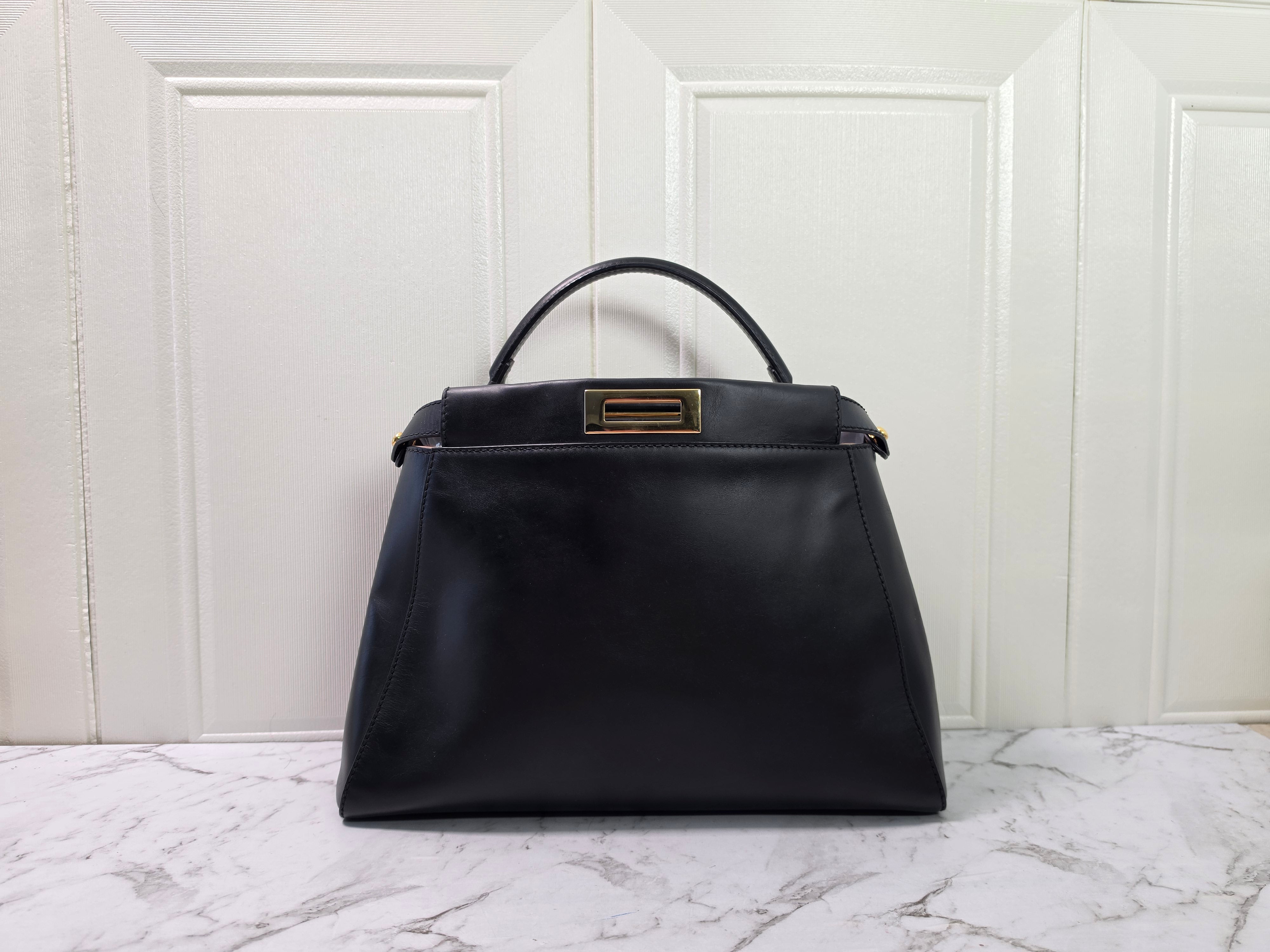 Fendi Peekaboo Medium Black