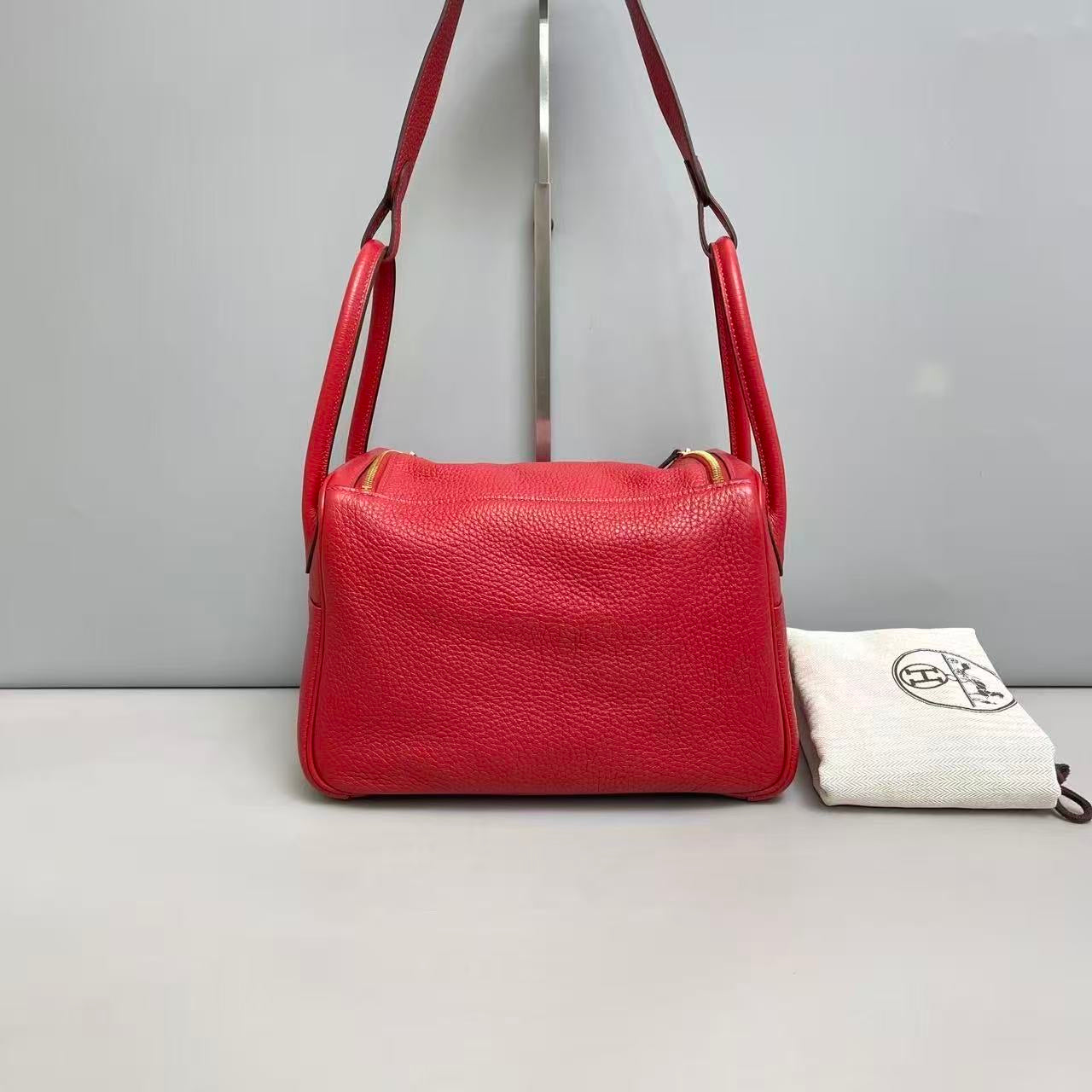 Hermès Lindy 26 Red
