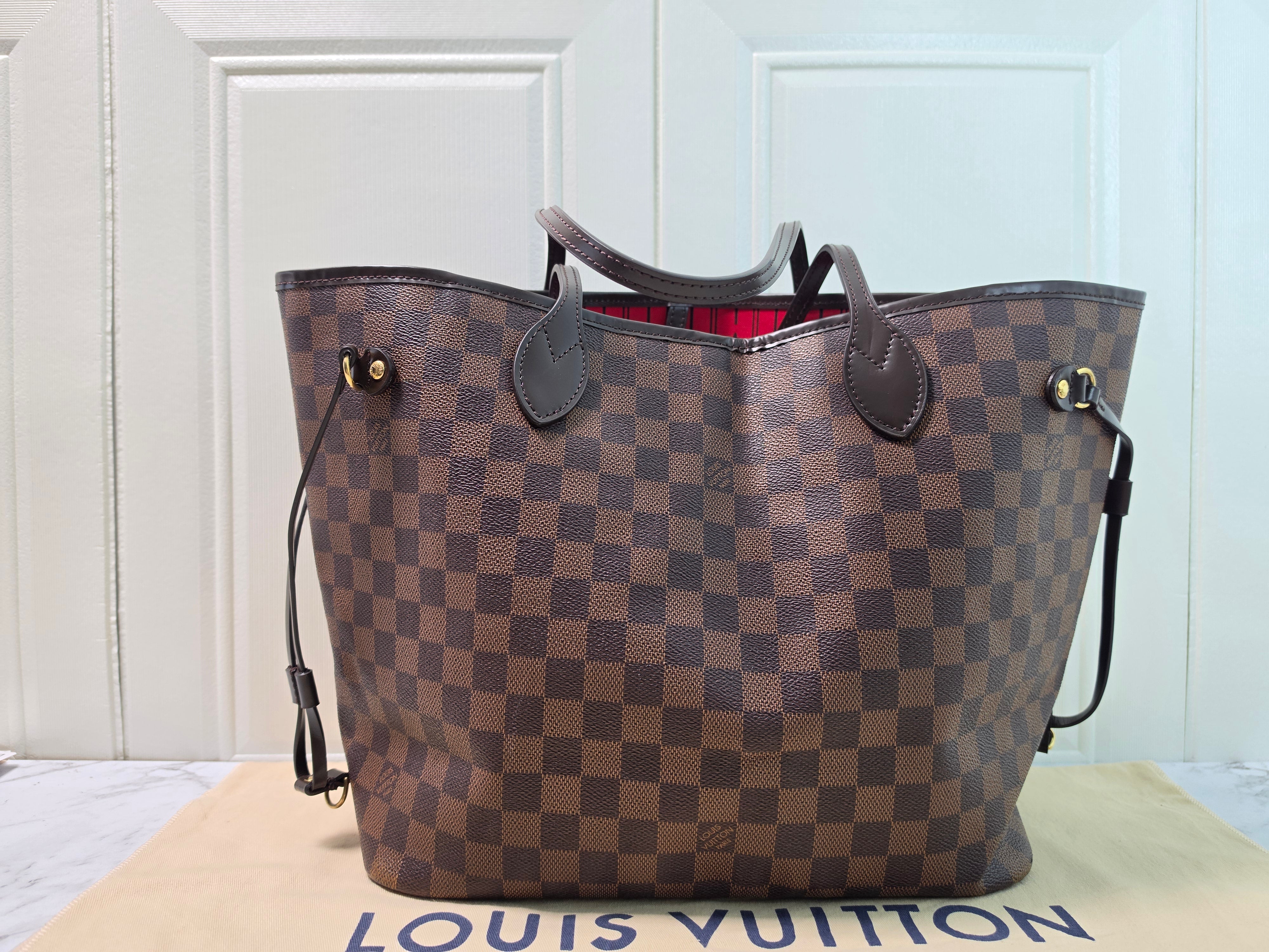 Louis Vuitton Neverfull MM Damier Ebene Tote Bag