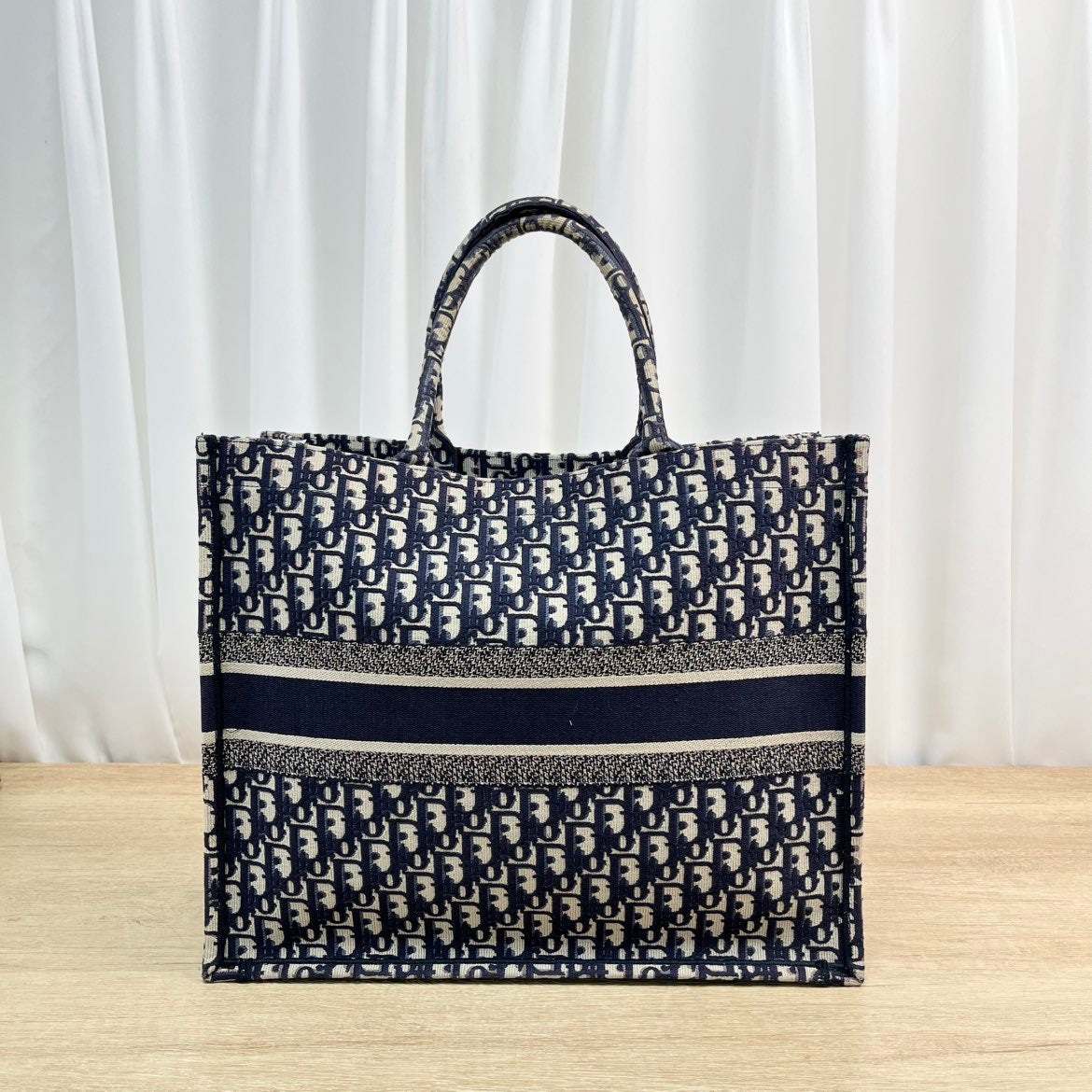 Dior Book Tote Large – Blue Dior Oblique