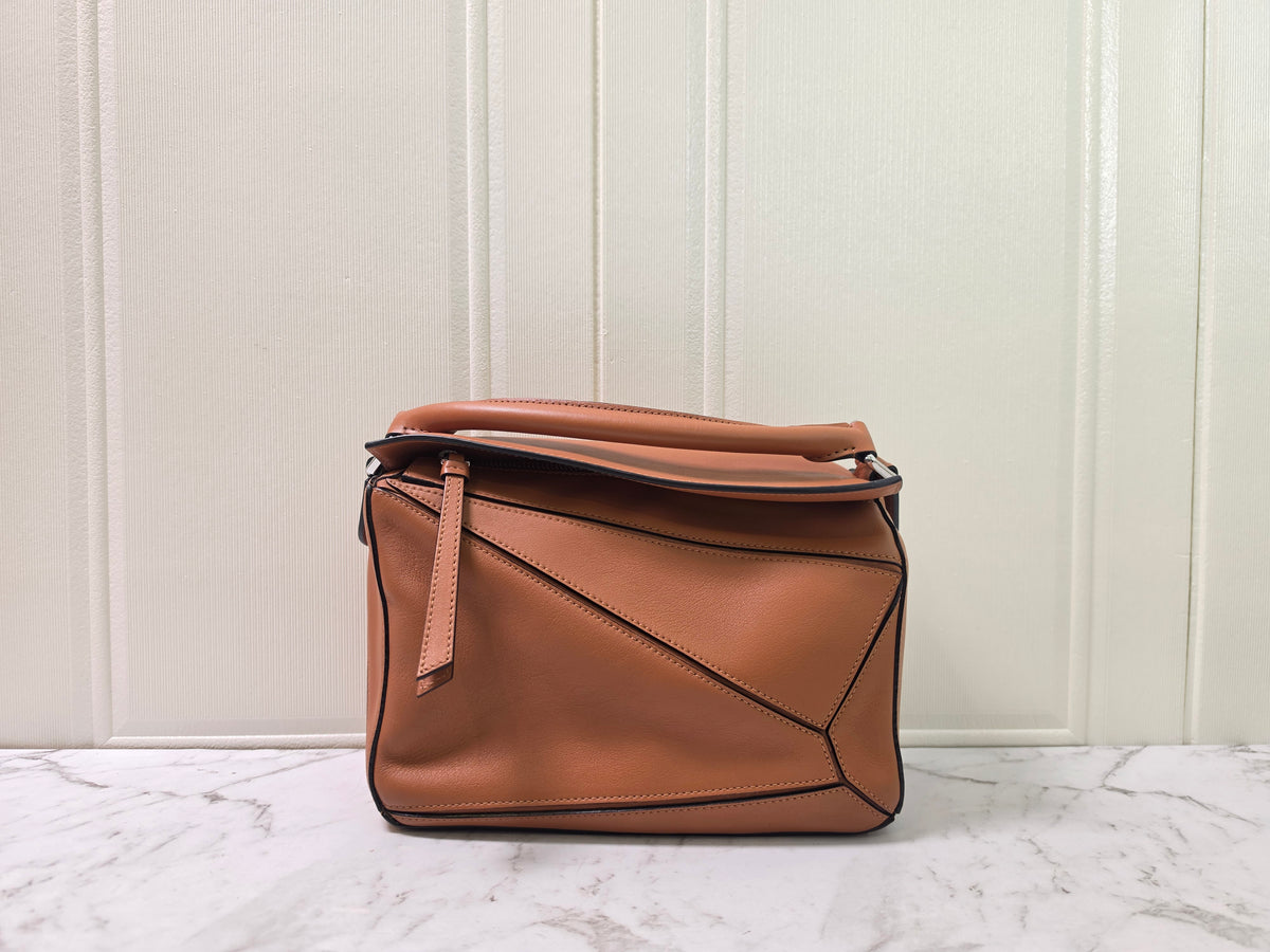 Loewe Puzzle Tan Small