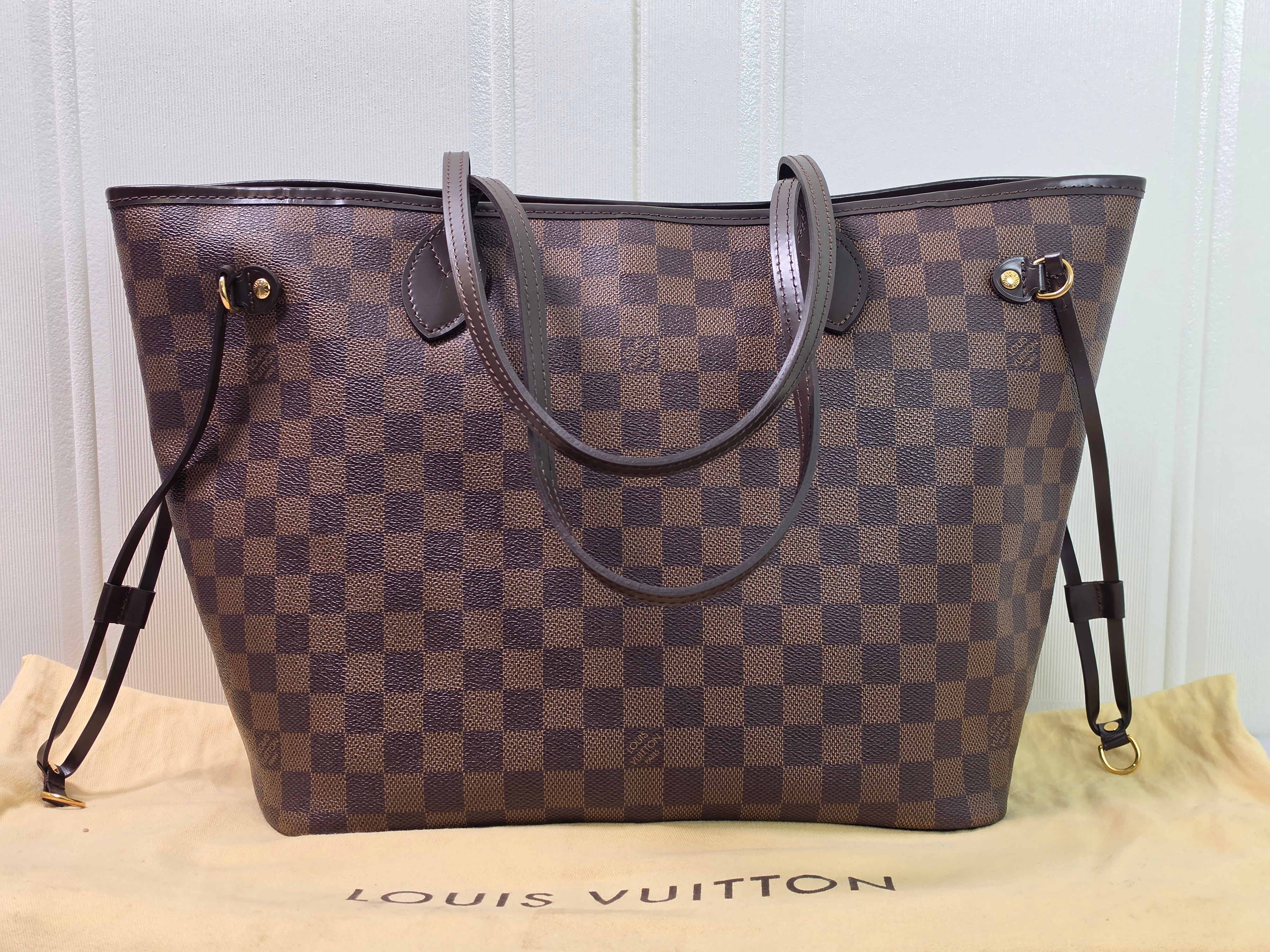 Louis Vuitton Neverfull MM Damier Ebene Tote