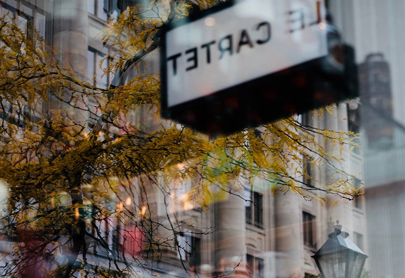 How to Choose the Perfect Luxury Handbag — A Complete Guide for First-Time Buyers