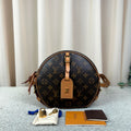 Louis Vuitton Soft Boite Chapeau Souple Bag