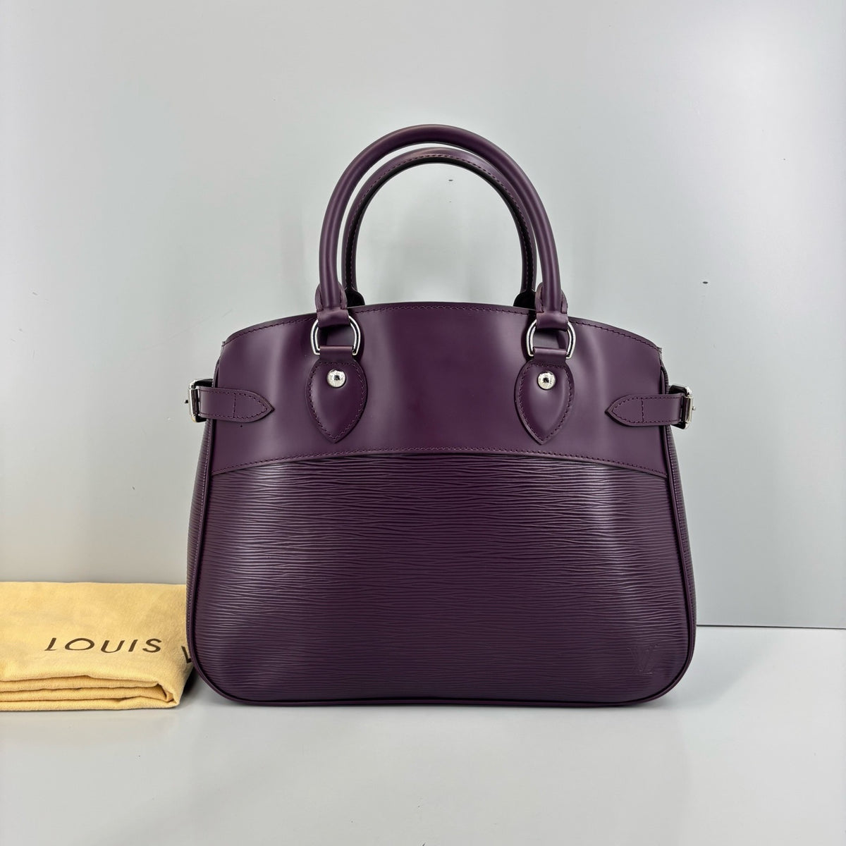 Louis Vuitton Epi Purple Leather Passy