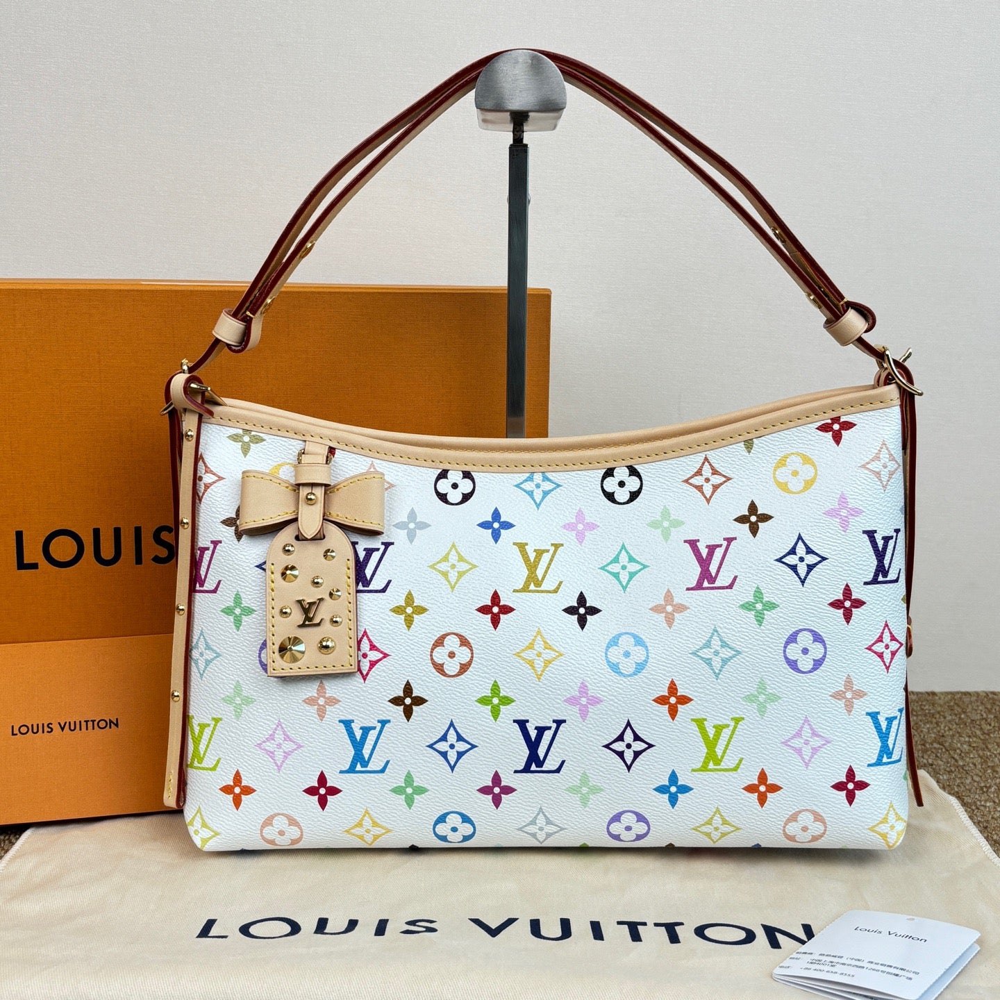 Louis Vuitton East West White