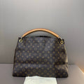 Louis Vuitton Monogram Artsy MM