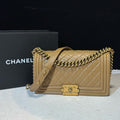 Chanel Le Boy Medium