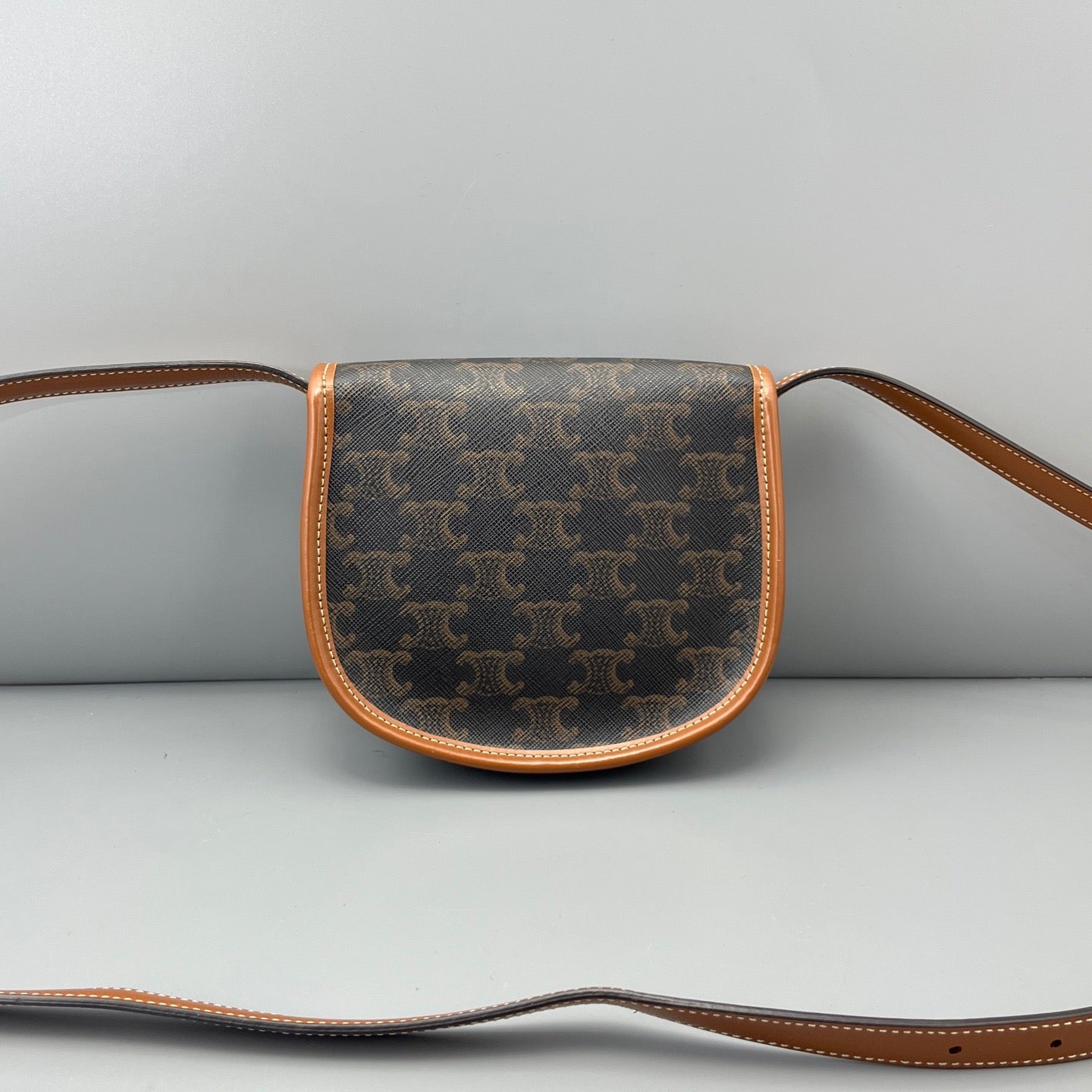 Celine Medium Triomphe Saddle Bag