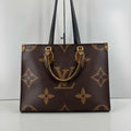 Louis Vuitton Onthego GM Giant Monogram