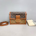 Louis Vuitton Medium Dauphine