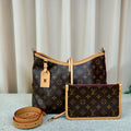 Louis Vuitton Carryall 28.5cm Monogram Mother & Child Bag