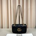 GUCCI Marmont 22