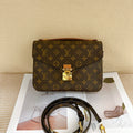 Louis Vuitton Pochette Métis Monogram Canvas