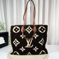 Louis Vuitton OnTheGo Large Black&Cream Teddy Bag