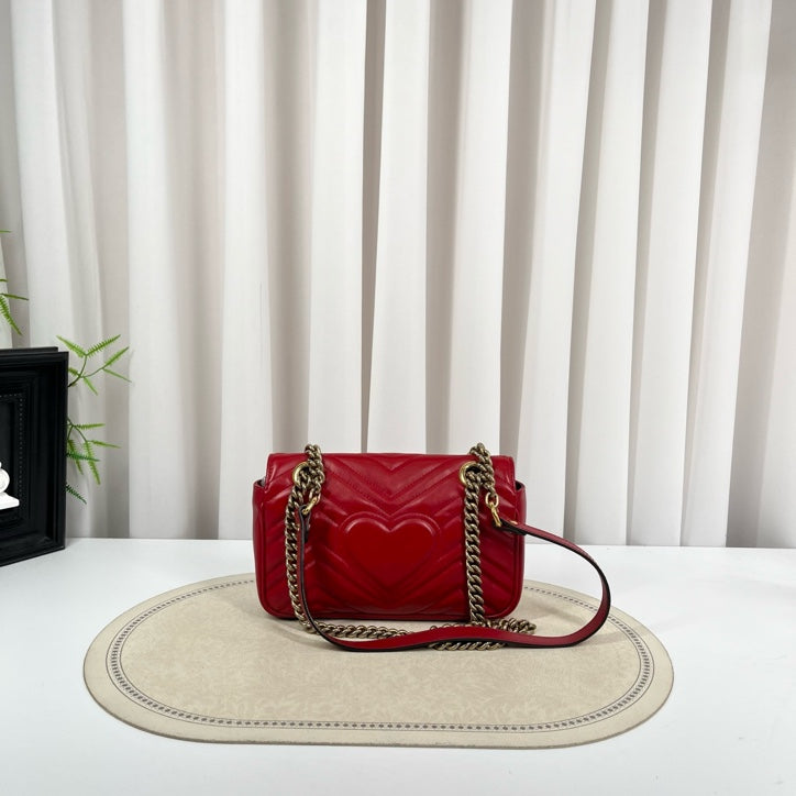 Gucci GG Marmont 22 Shoulder Bag