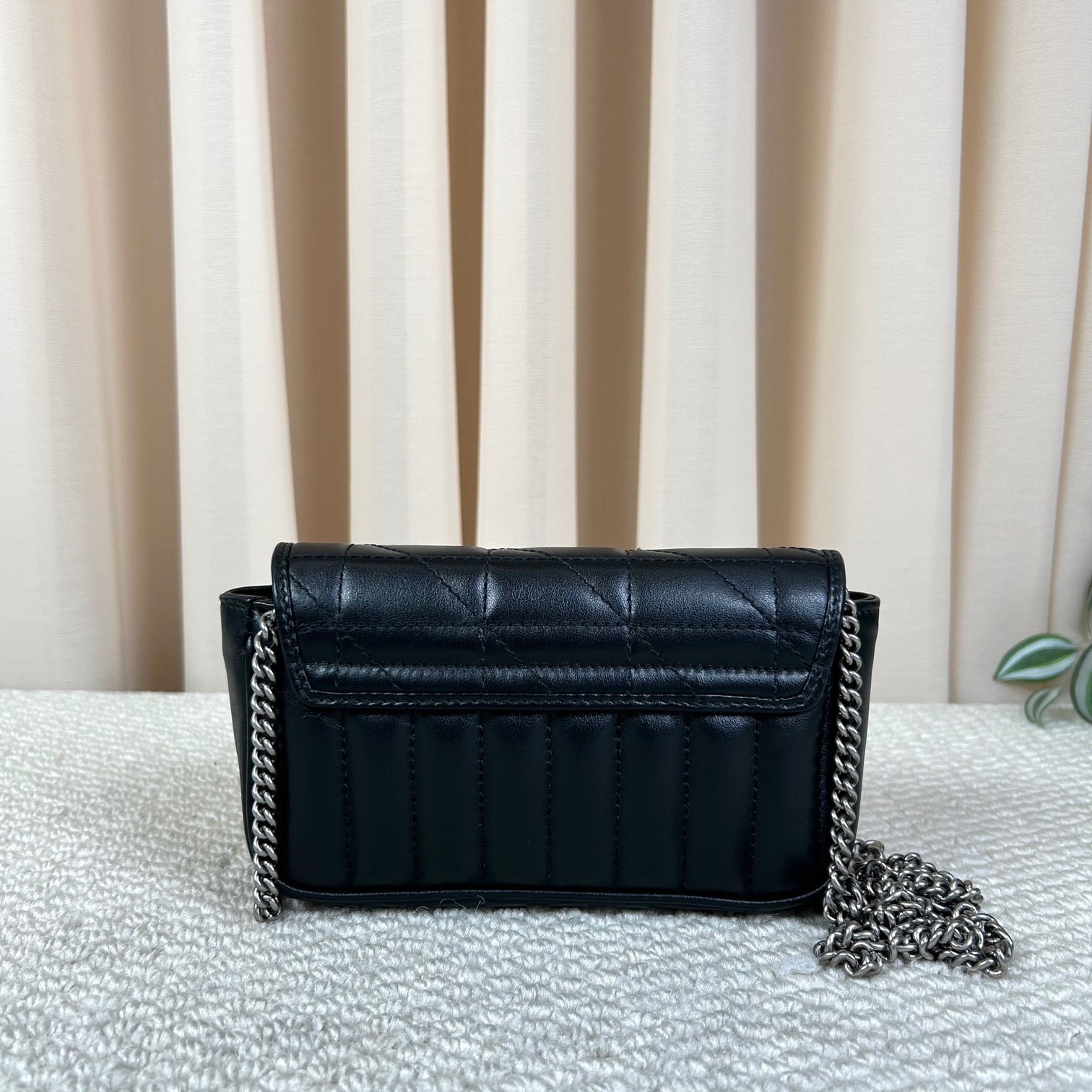 Gucci GG Marmont Mini Quilted Leather Chain