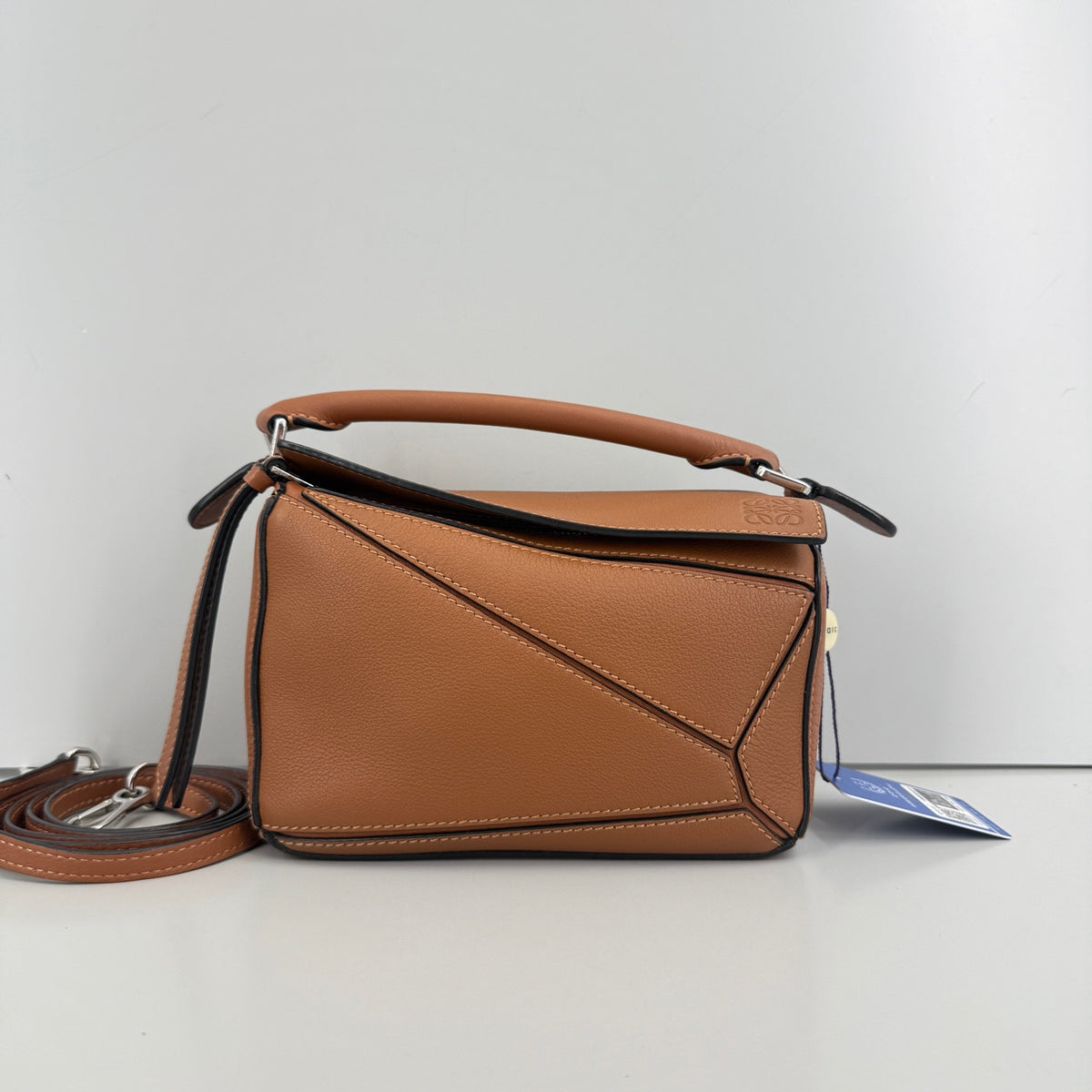 Loewe Puzzle Mini Tan