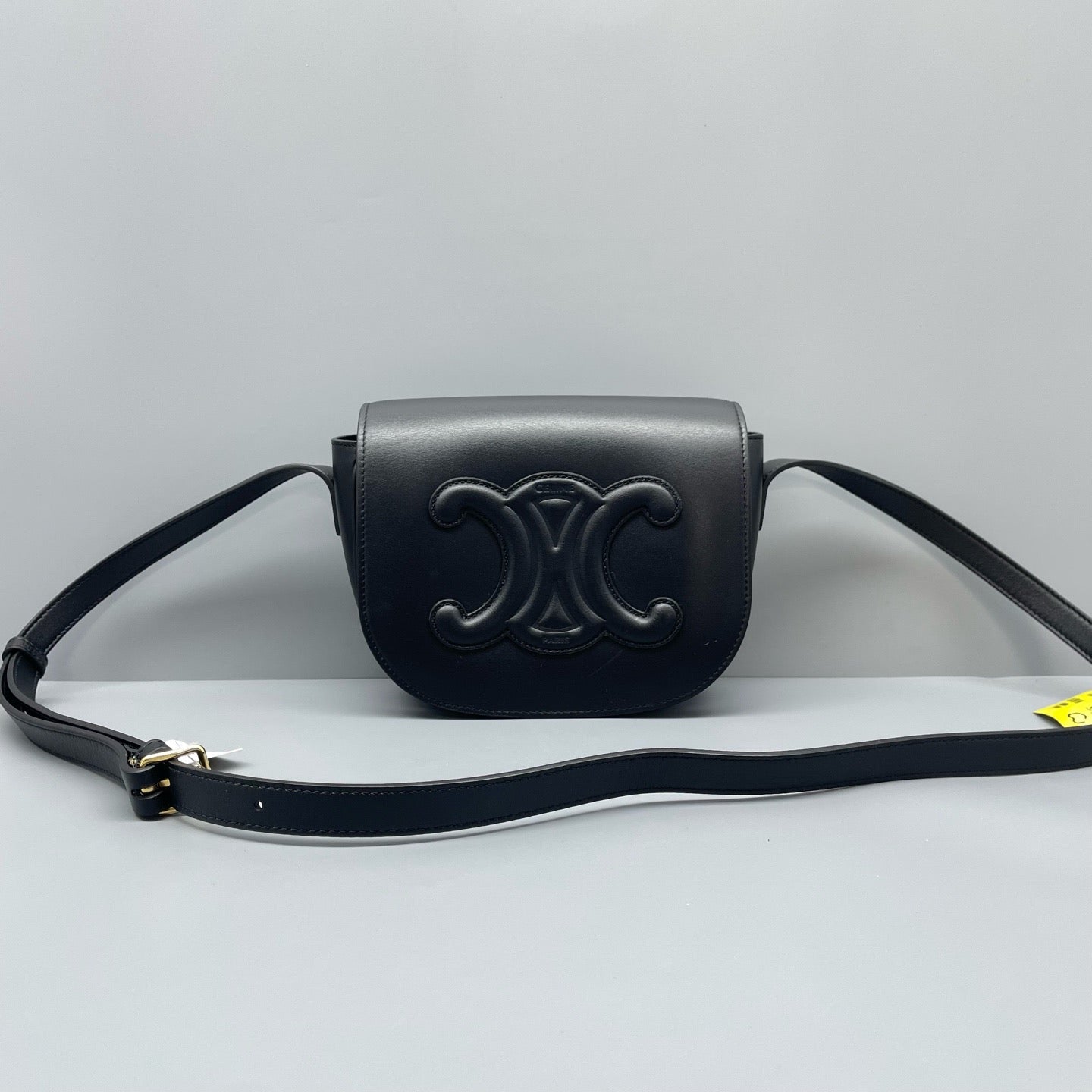 Celine Cuir Triomphe Medium Black