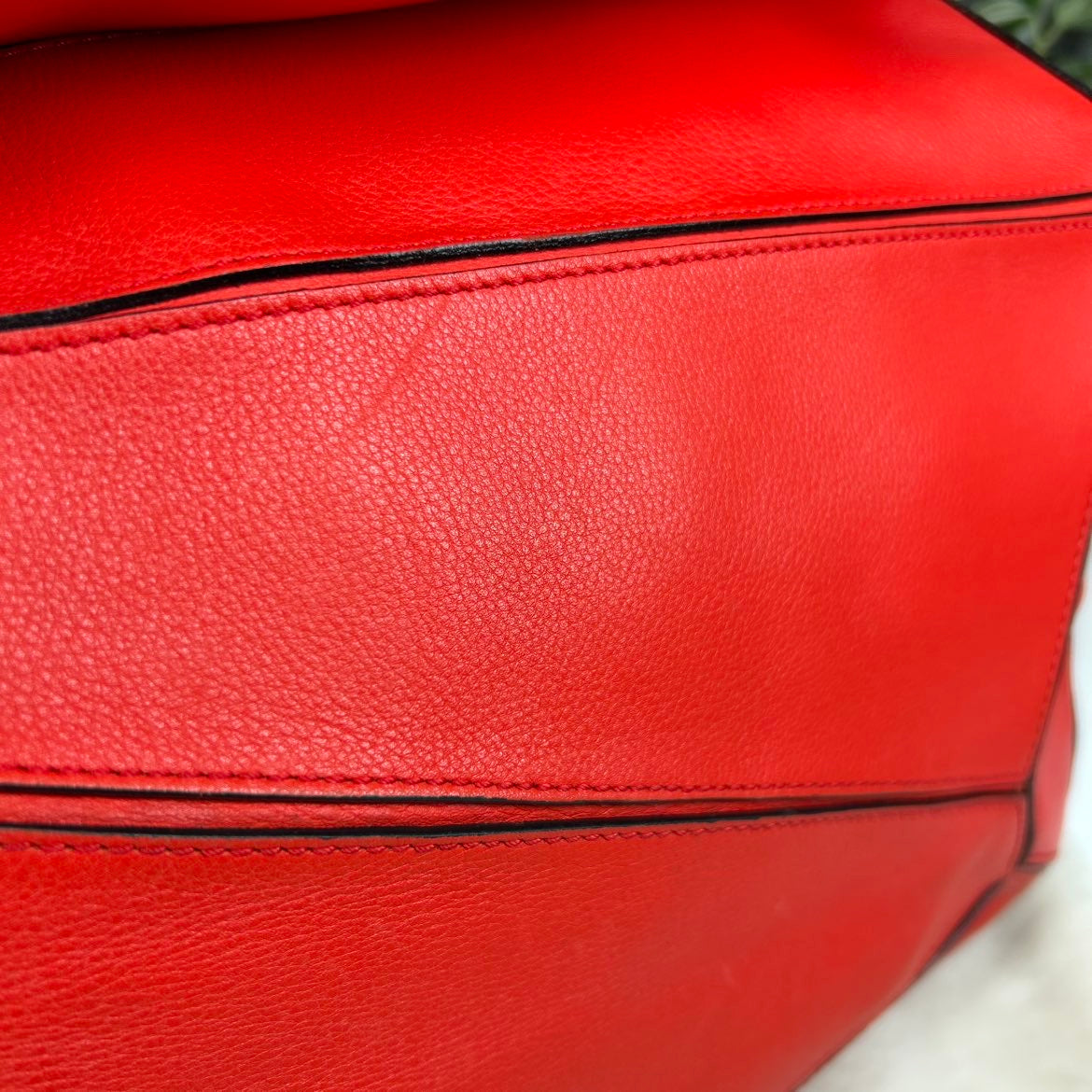 Loewe Puzzle Red Large