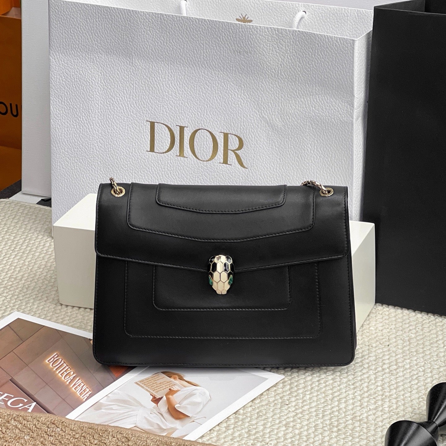 Bvlgari  Serpenti Medium Black